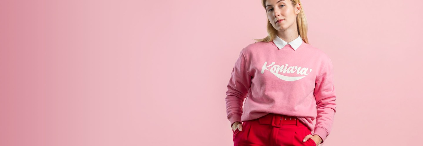 Koniara, bluza różowa